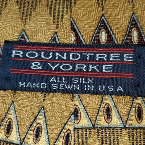 Yellow, Gold Patterned Tie New - Picture 6 of 6